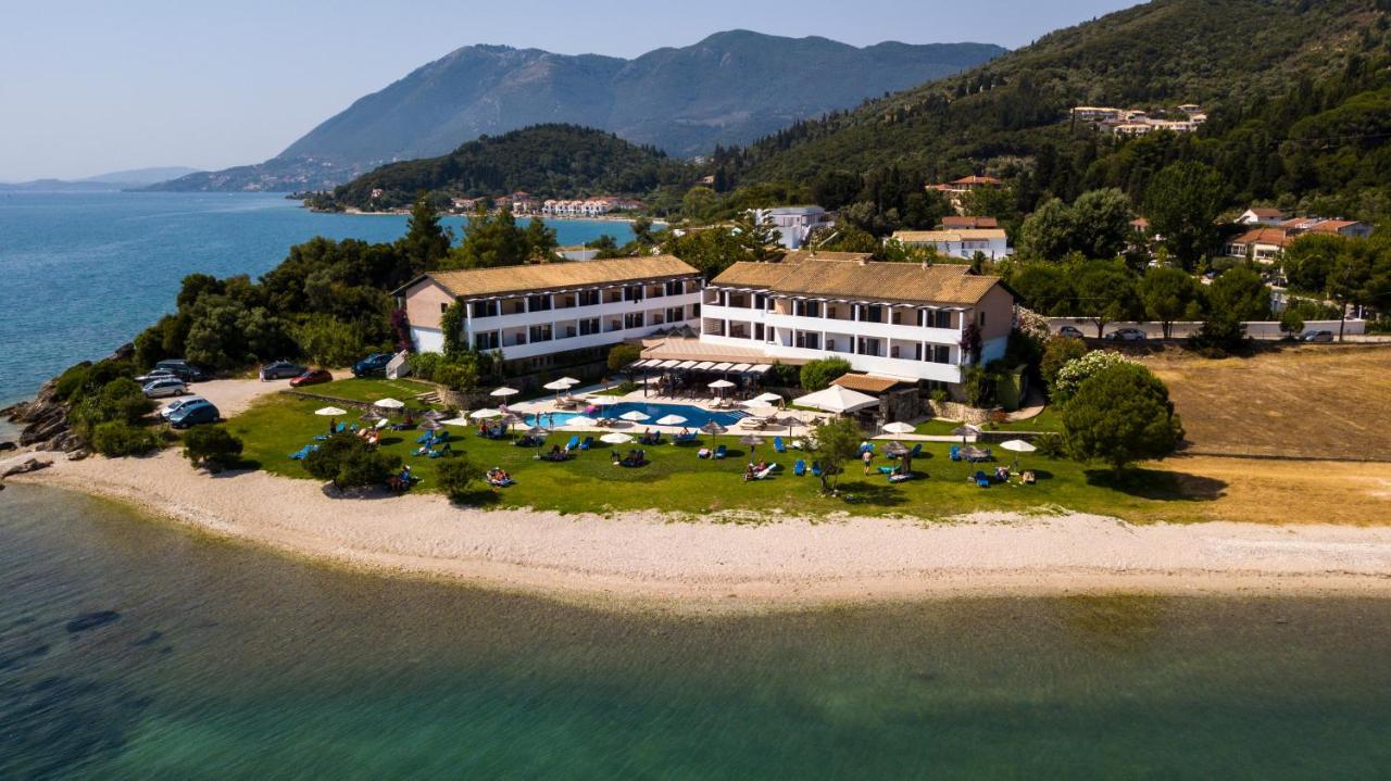 Отель Porto Ligia Экстерьер фото